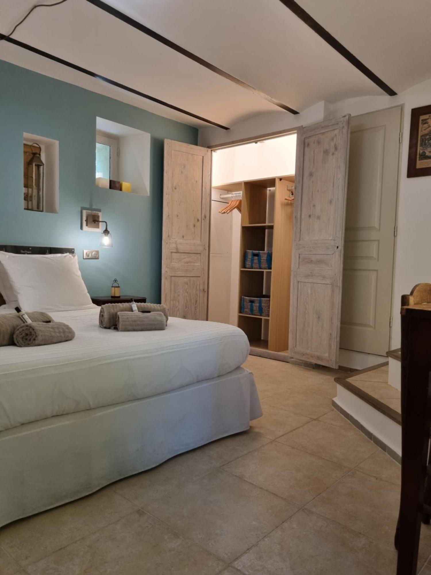 Ferienwohnung Mas De La Petite Jeanne Grimaud Zimmer foto